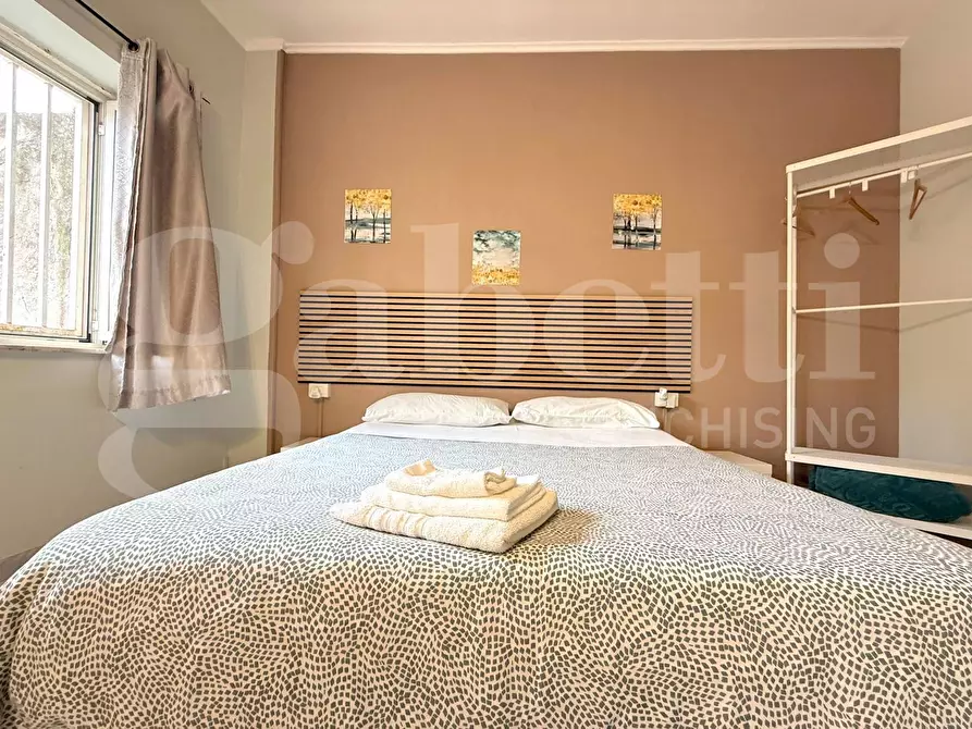 Immagine 30 di Appartamento in vendita  in Corso arnaldo lucci a Napoli