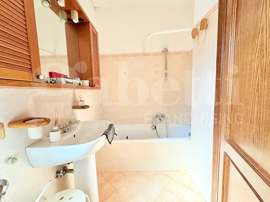 Immagine 45 di Villa in vendita  in Via Carpinetana Est, 56 a Segni
