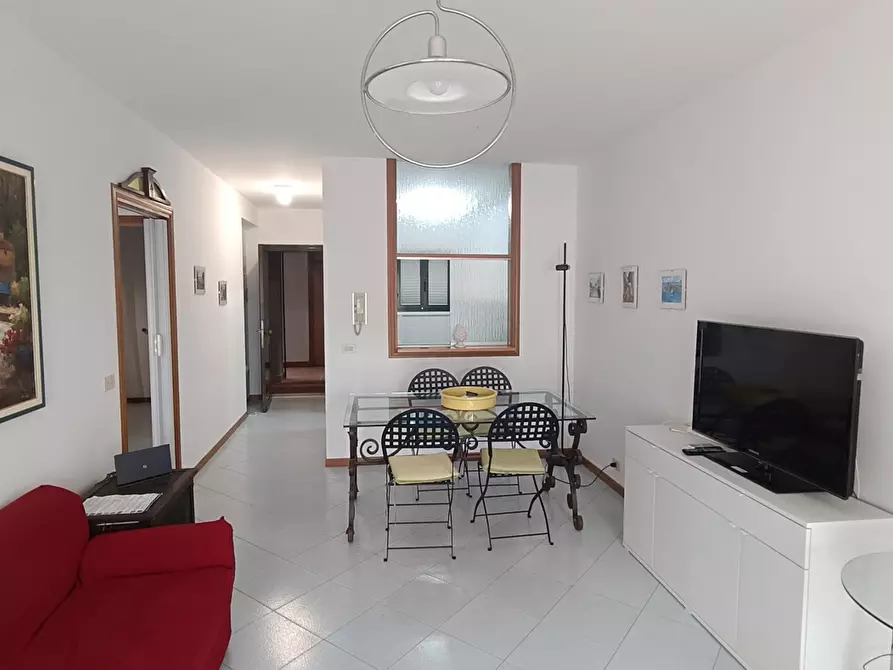 Immagine 5 di Appartamento in vendita  in Via Taormina, via fontana vecchia, 26 a Taormina