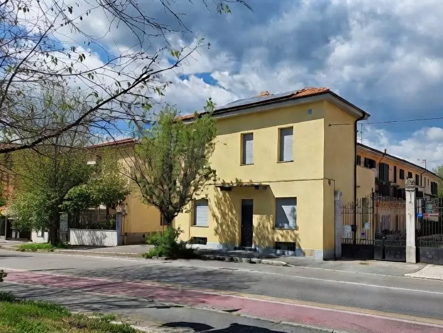 Immagine 1 di Casa indipendente in vendita  in Via Don Luigi Repetti, 46 a Rescaldina