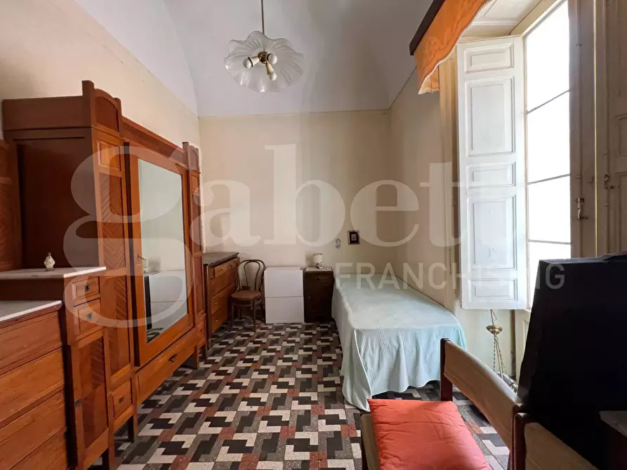 Immagine 43 di Appartamento in vendita  in Via Traspontino, 11 a Ragusa