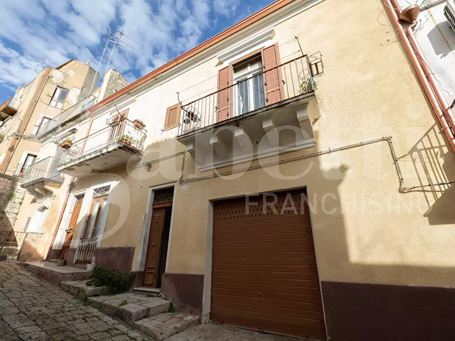 Immagine 2 di Casa indipendente in vendita  in Via GIAMBATTISTA ODIERNA, 13 a Ragusa