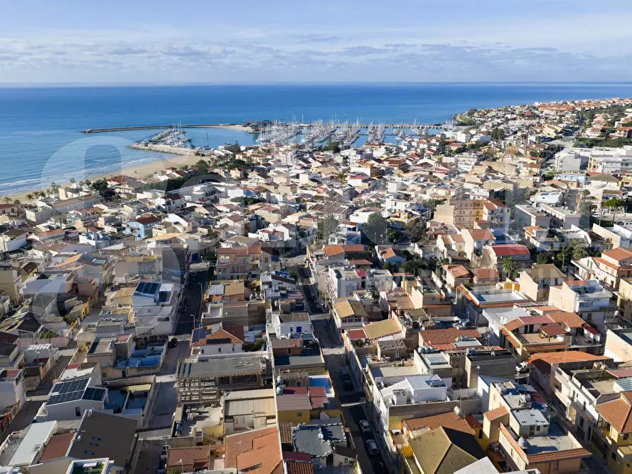 Immagine 23 di Appartamento in vendita  in Via CAUCANA, 42 a Ragusa