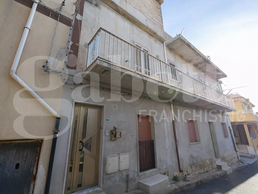 Immagine 14 di Appartamento in vendita  in Via CAUCANA, 42 a Ragusa