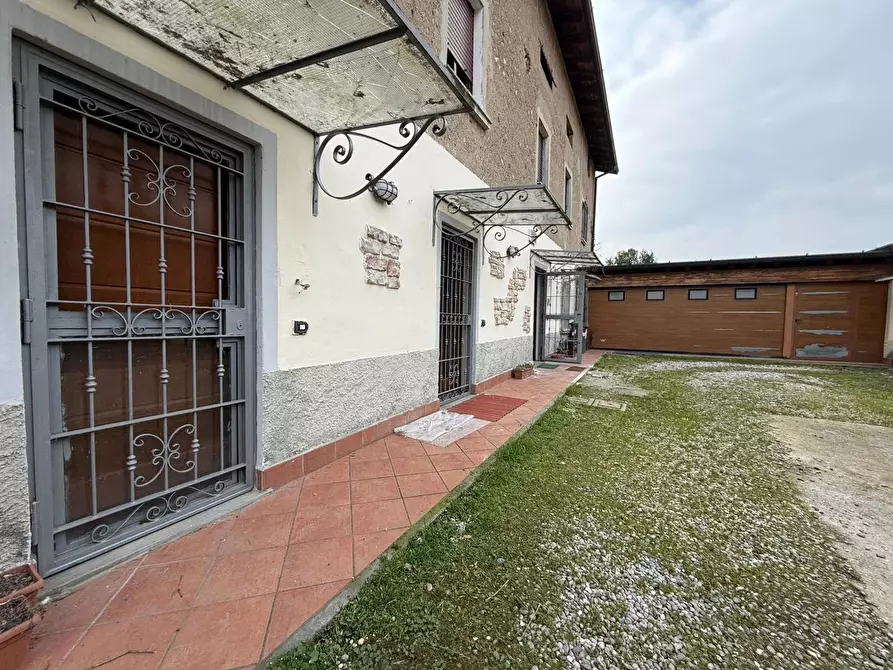 Immagine 1 di Appartamento in vendita  in Via Tagliamento, 3 a Rovato