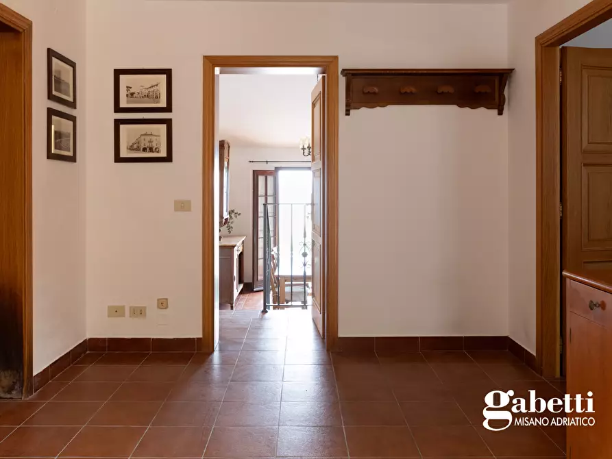 Immagine 3 di Villa in vendita  in Strada Friuli a Tavullia