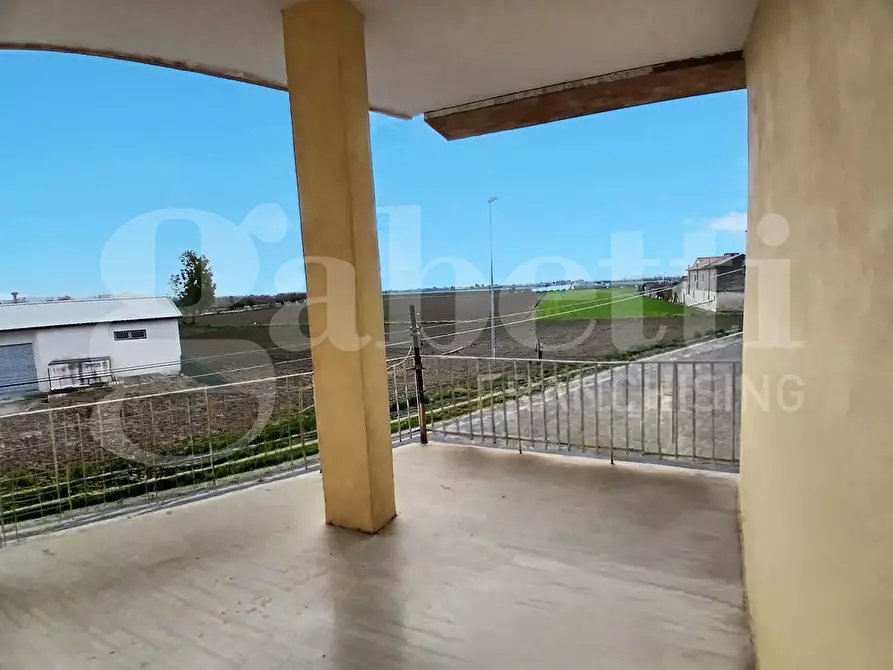 Immagine 12 di Appartamento in vendita  in Via Santa Maria la Fossa a Capua