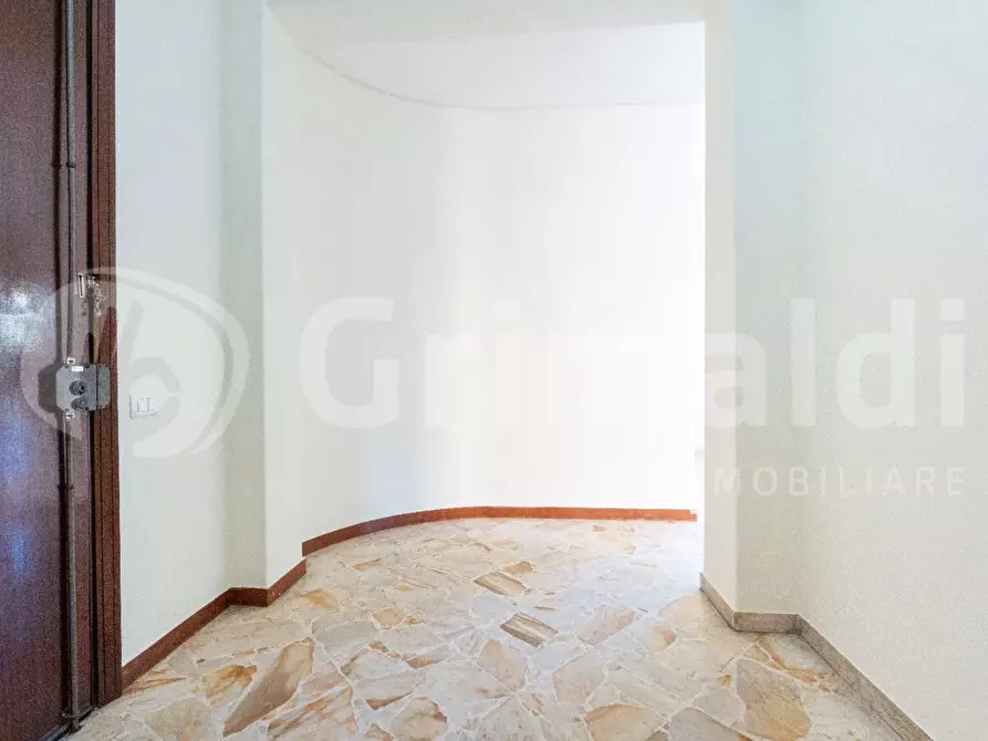 Immagine 41 di Appartamento in vendita  in Via A.Volta, 18 a Catania