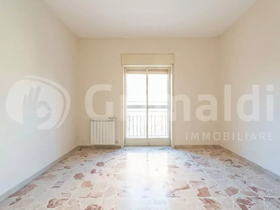 Immagine 30 di Appartamento in vendita  in Via A.Volta, 18 a Catania