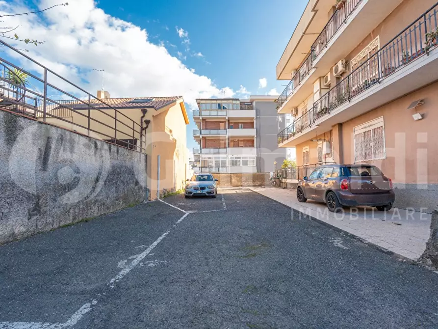 Immagine 3 di Appartamento in vendita  in Via A.Volta, 18 a Catania