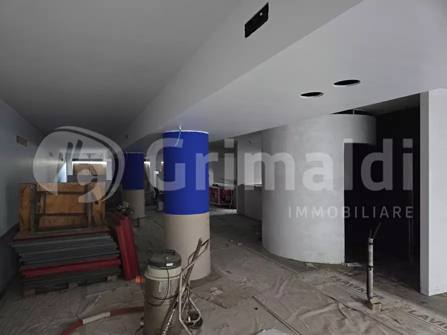 Immagine 7 di Negozio in affitto  in Via Lago Grande Ganzirri a Messina