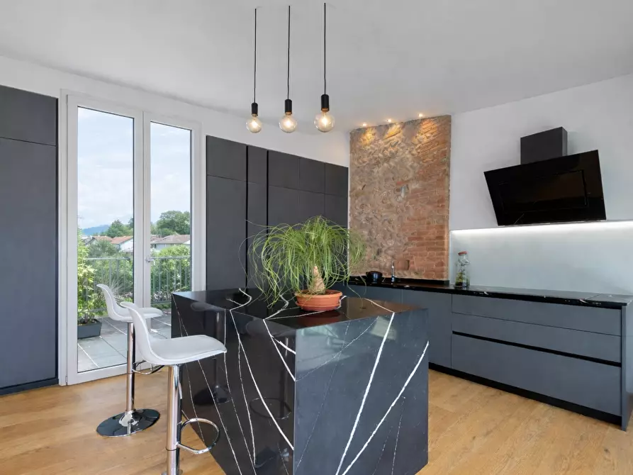 Immagine 2 di Attico in vendita  in Via Garibaldi, SNC a Flero