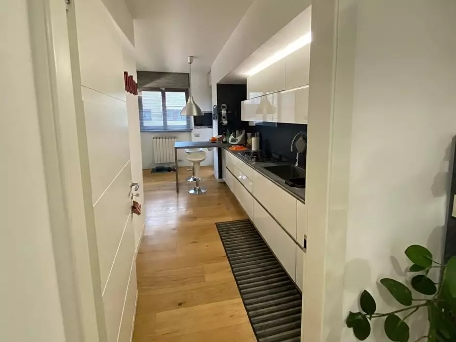 Immagine 7 di Appartamento in vendita  in Via Mauro Venegoni, 94 a Legnano