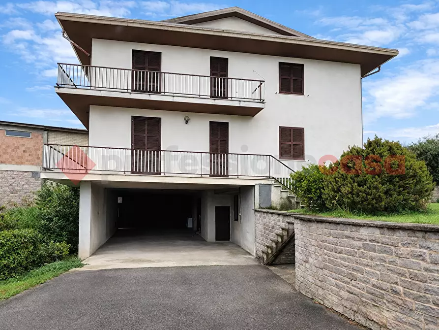 Immagine 1 di Casa indipendente in vendita  in Via valcagnano, 23 a Trivigliano