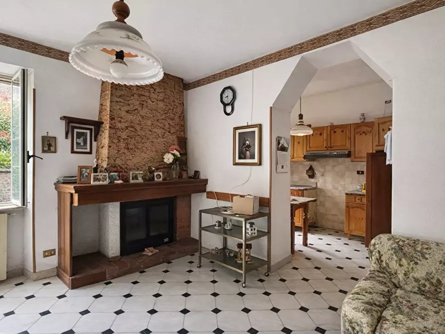 Immagine 6 di Casa indipendente in vendita  in Via valcagnano, 23 a Trivigliano