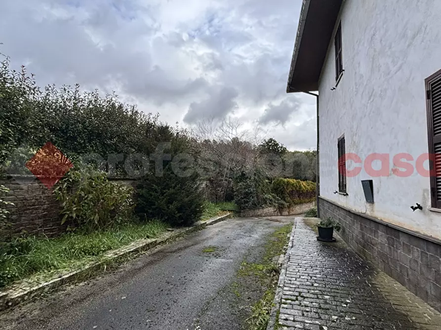 Immagine 13 di Casa indipendente in vendita  in Via valcagnano, 23 a Trivigliano