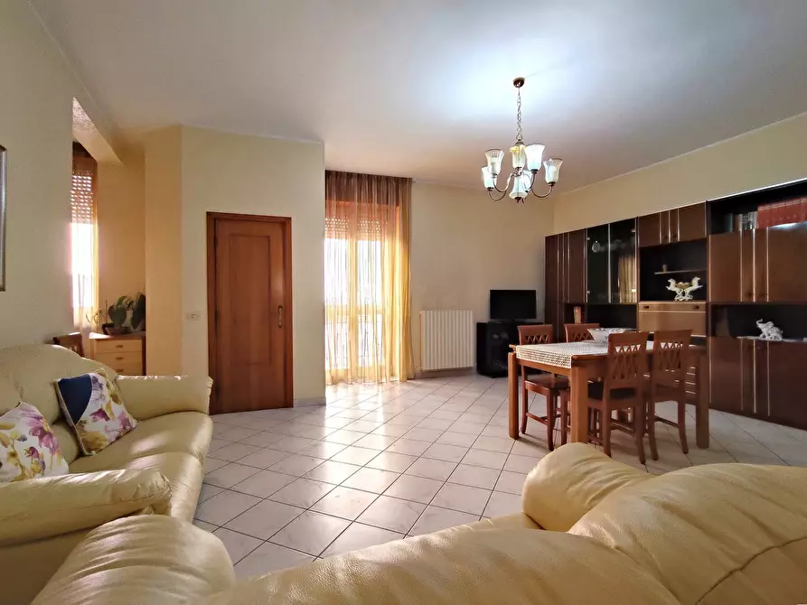 Immagine 3 di Casa indipendente in vendita  in Via TASSO a San Severo