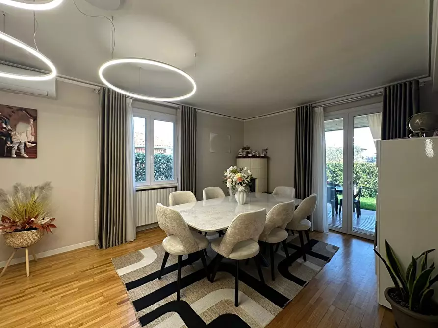 Immagine 14 di Villa in vendita  in Via Cattarello, 1/a a Chiari