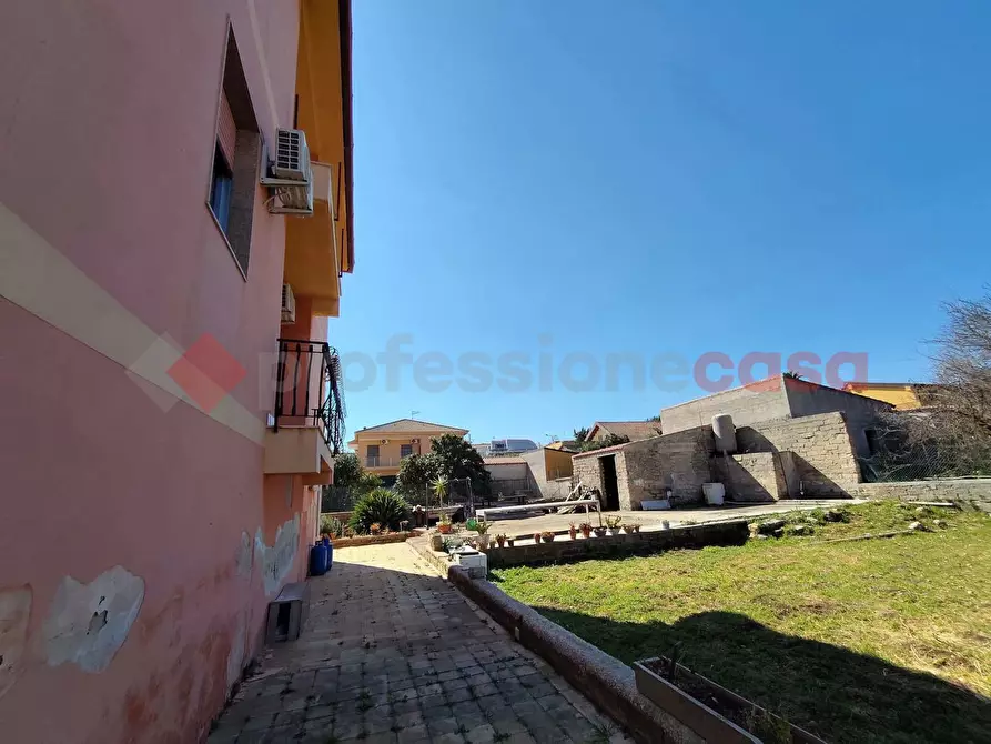 Immagine 34 di Villa in vendita  in Via agrigento, 14 a Siracusa