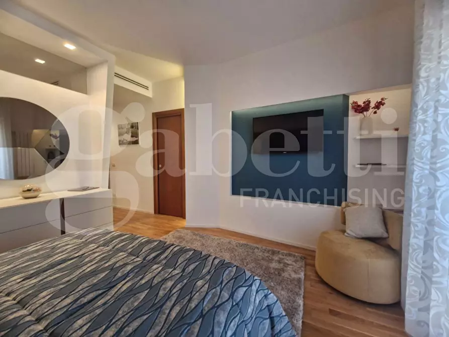 Immagine 20 di Appartamento in vendita  in Via Alcide de Gasperi a Palermo