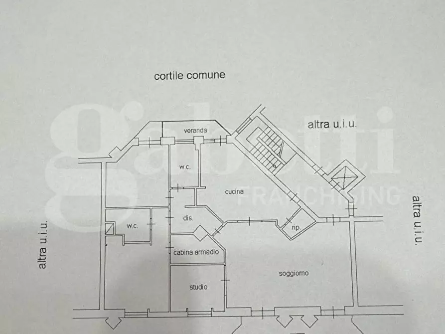 Immagine 29 di Appartamento in vendita  in Via Alcide de Gasperi a Palermo