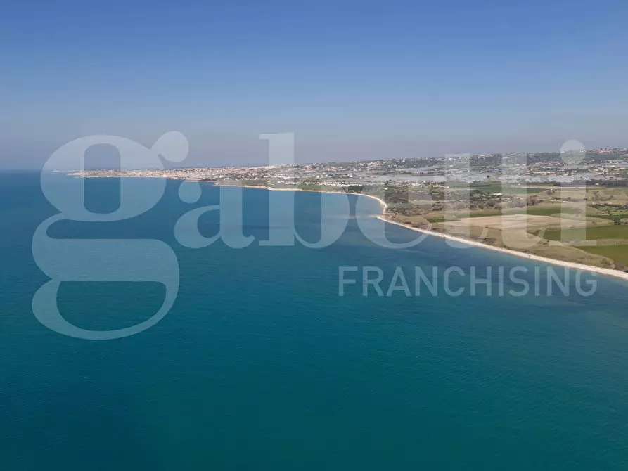 Immagine 44 di Casa bifamiliare in vendita  in Viale della Giustizia, 5 a Scicli