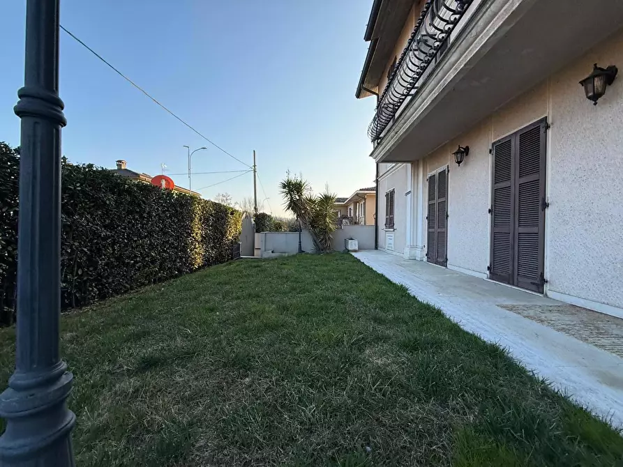 Immagine 2 di Appartamento in vendita  in Via Marchiani, 8 a Passirano