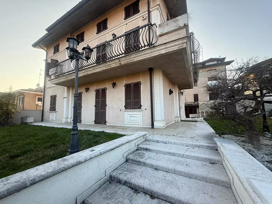 Immagine 1 di Appartamento in vendita  in Via Marchiani, 8 a Passirano