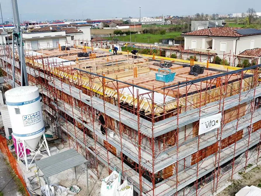 Immagine 15 di Appartamento in vendita  in Via SAN PADRE PIO DA PIETRALCINA, SNC a Orzinuovi