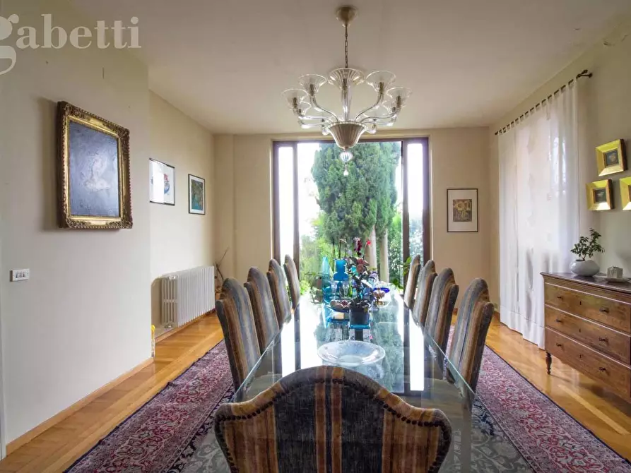 Immagine 2 di Villa in vendita  in Via CAMPOSANTO VECCHIO, 36 a Senigallia