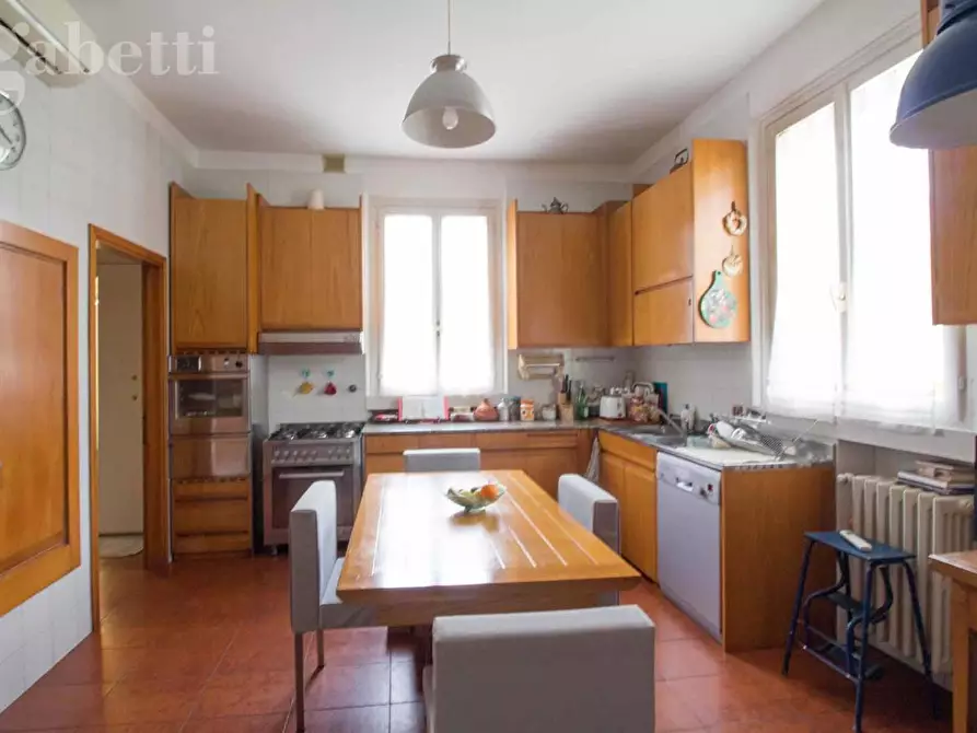 Immagine 14 di Villa in vendita  in Via CAMPOSANTO VECCHIO, 36 a Senigallia