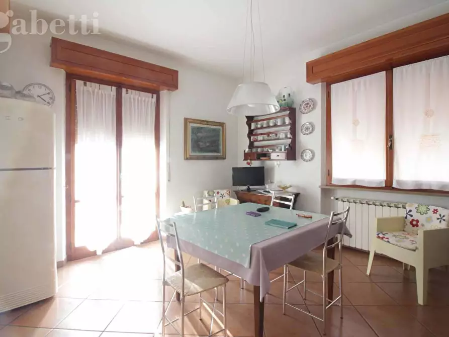 Immagine 5 di Villa in vendita  in Via PERUGINO, 36 a Senigallia