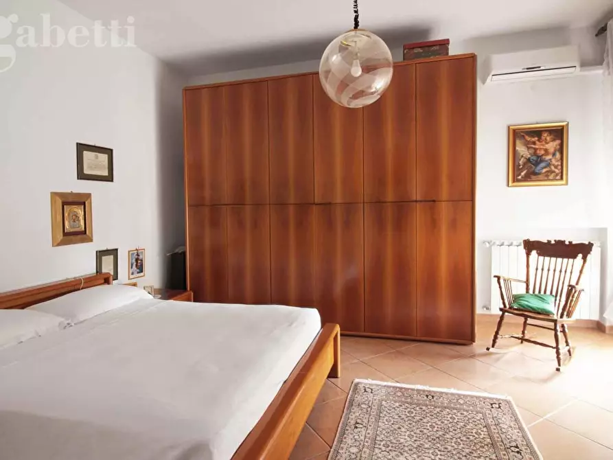 Immagine 11 di Villa in vendita  in Via PERUGINO, 36 a Senigallia