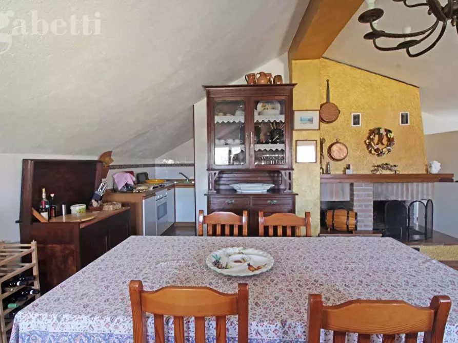 Immagine 18 di Villa in vendita  in Via PERUGINO, 36 a Senigallia