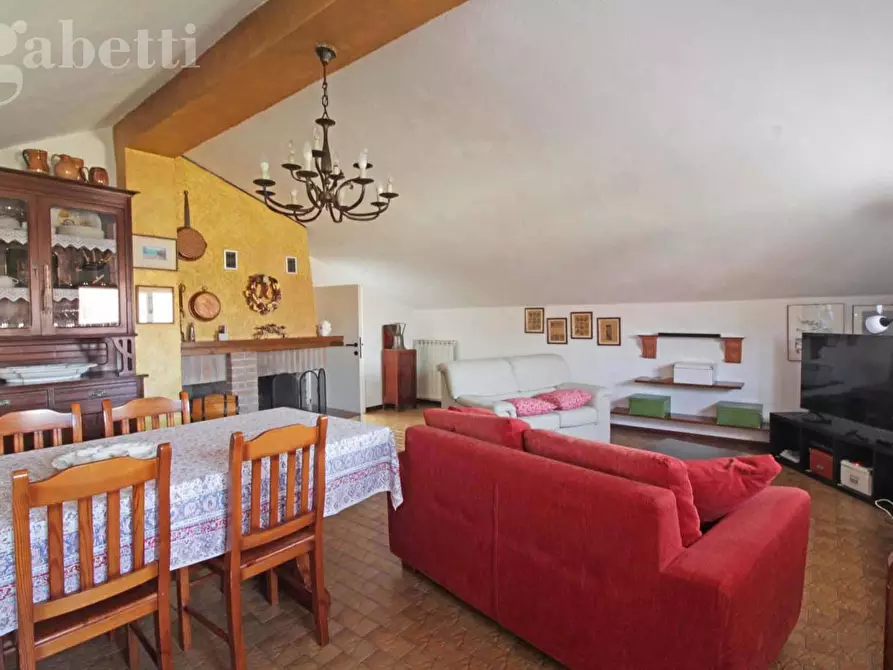 Immagine 17 di Villa in vendita  in Via PERUGINO, 36 a Senigallia