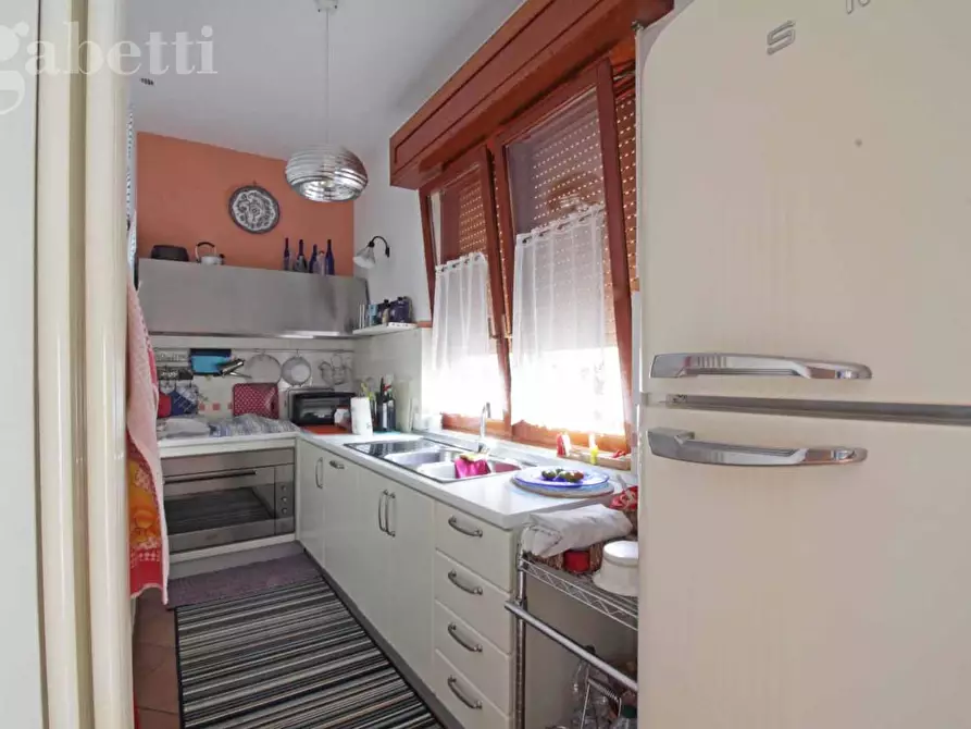 Immagine 7 di Villa in vendita  in Via PERUGINO, 36 a Senigallia