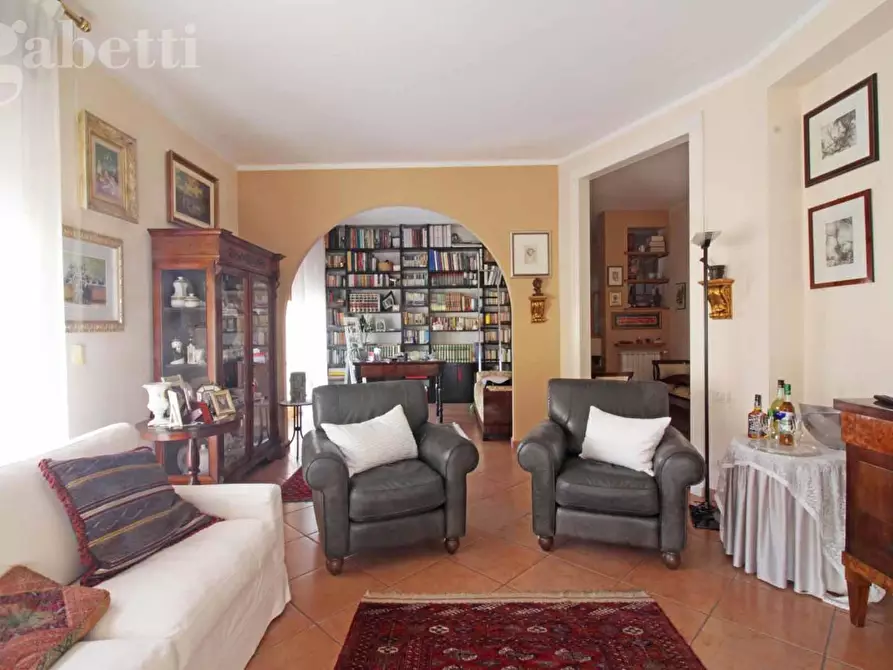Immagine 1 di Villa in vendita  in Via PERUGINO, 36 a Senigallia