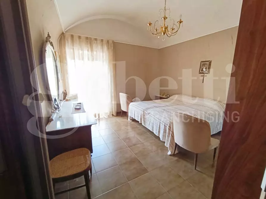 Immagine 12 di Casa indipendente in vendita  in Via DOTTOR SOLARINO, 2-6 a Ragusa