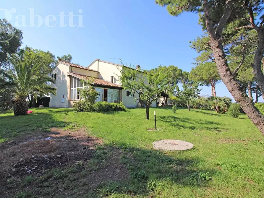 Immagine 4 di Villa in vendita  in Strada SAN SILVESTRO, 37 a Senigallia