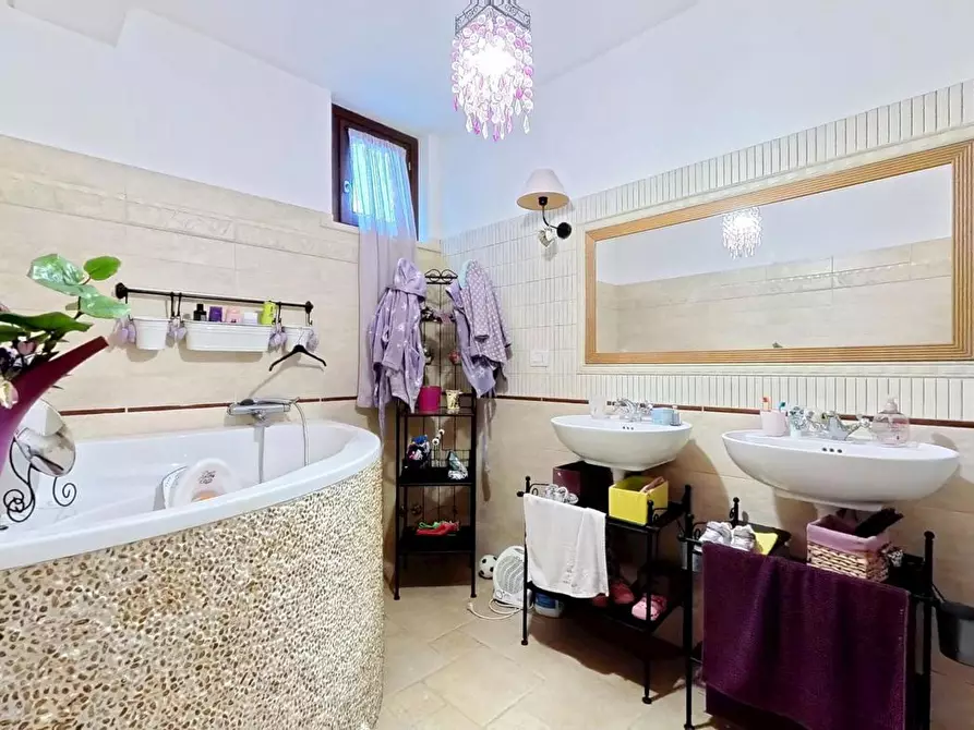 Immagine 25 di Casa quadrifamiliare in vendita  in Via scartazzini, 49 a Roma