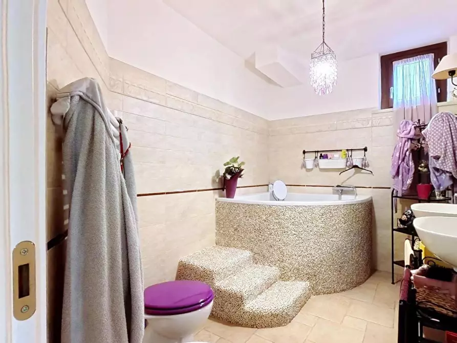 Immagine 23 di Casa quadrifamiliare in vendita  in Via scartazzini, 49 a Roma