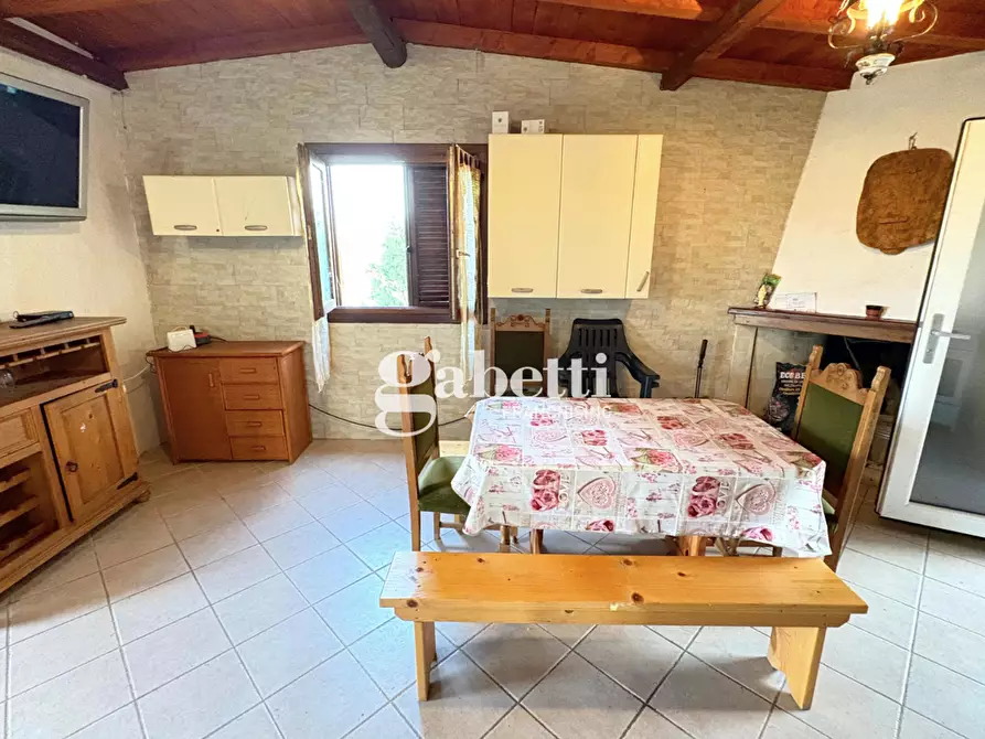 Immagine 11 di Magazzino in vendita  in LocalitÃ  Sas Enas, 2 a Padru