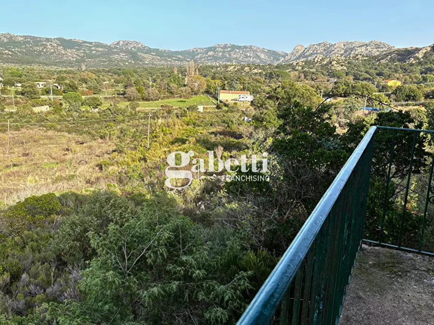 Immagine 23 di Magazzino in vendita  in LocalitÃ  Sas Enas, 2 a Padru