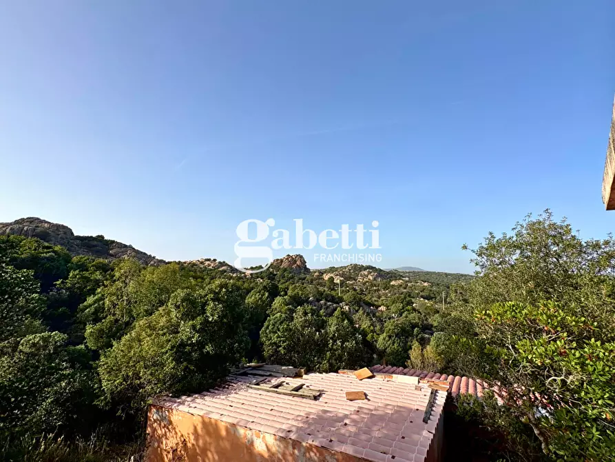 Immagine 28 di Magazzino in vendita  in LocalitÃ  Sas Enas, 2 a Padru