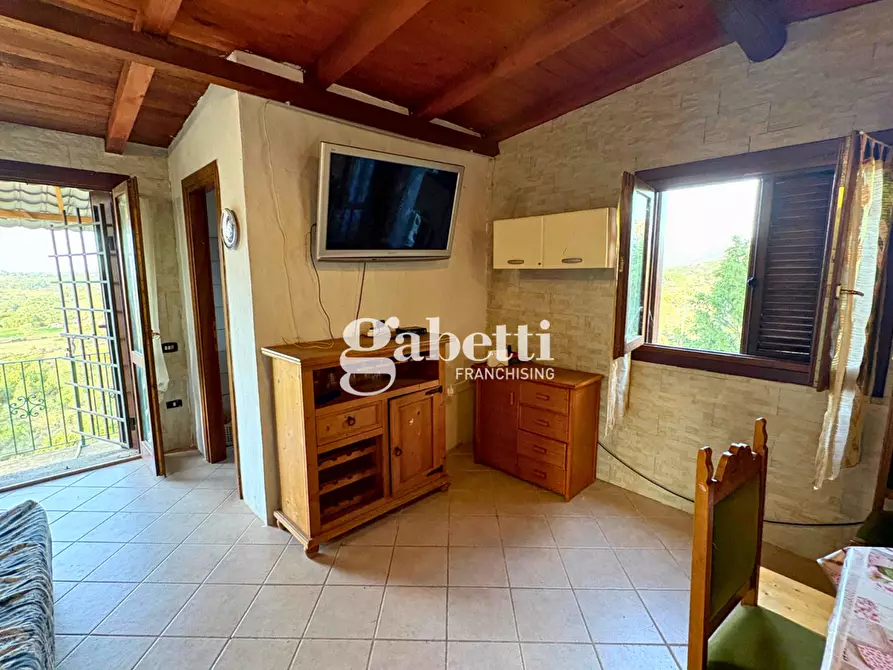 Immagine 15 di Magazzino in vendita  in LocalitÃ  Sas Enas, 2 a Padru