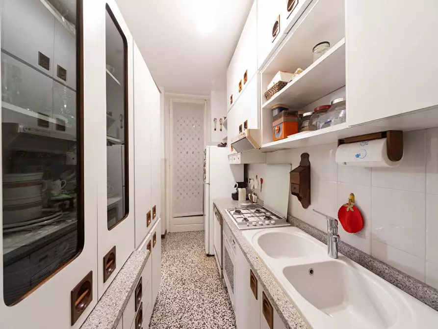 Immagine 11 di Appartamento in vendita  in Via DEMONTE, 4 a Milano