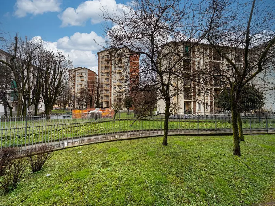 Immagine 28 di Appartamento in vendita  in Via DEMONTE, 4 a Milano