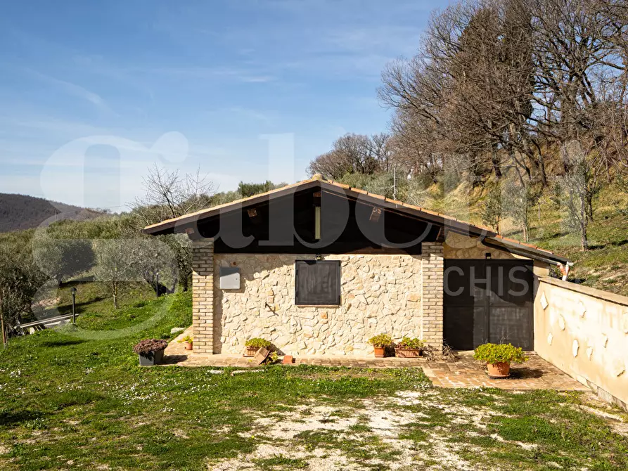 Immagine 18 di Rustico / casale in vendita  in Via DON GIULIO BARBANI, 1 a Assisi