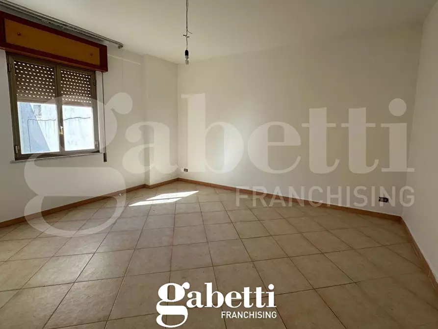 Immagine 11 di Appartamento in vendita  in Via Fuori Porta Roma a Capua