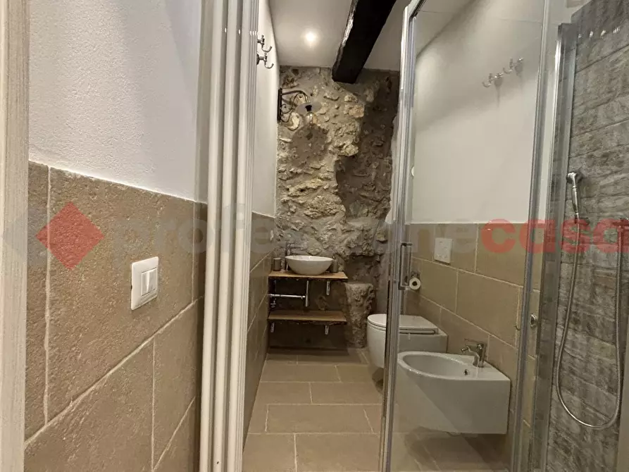 Immagine 12 di Appartamento in vendita  in Via colle serminio, 19 a Fiuggi